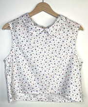 Load image into Gallery viewer, Ana Crop Top Ghost Calabaza
