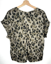 Load image into Gallery viewer, Tee Shirt Cheeta
